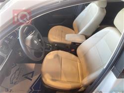 فولكسفاغن بورا